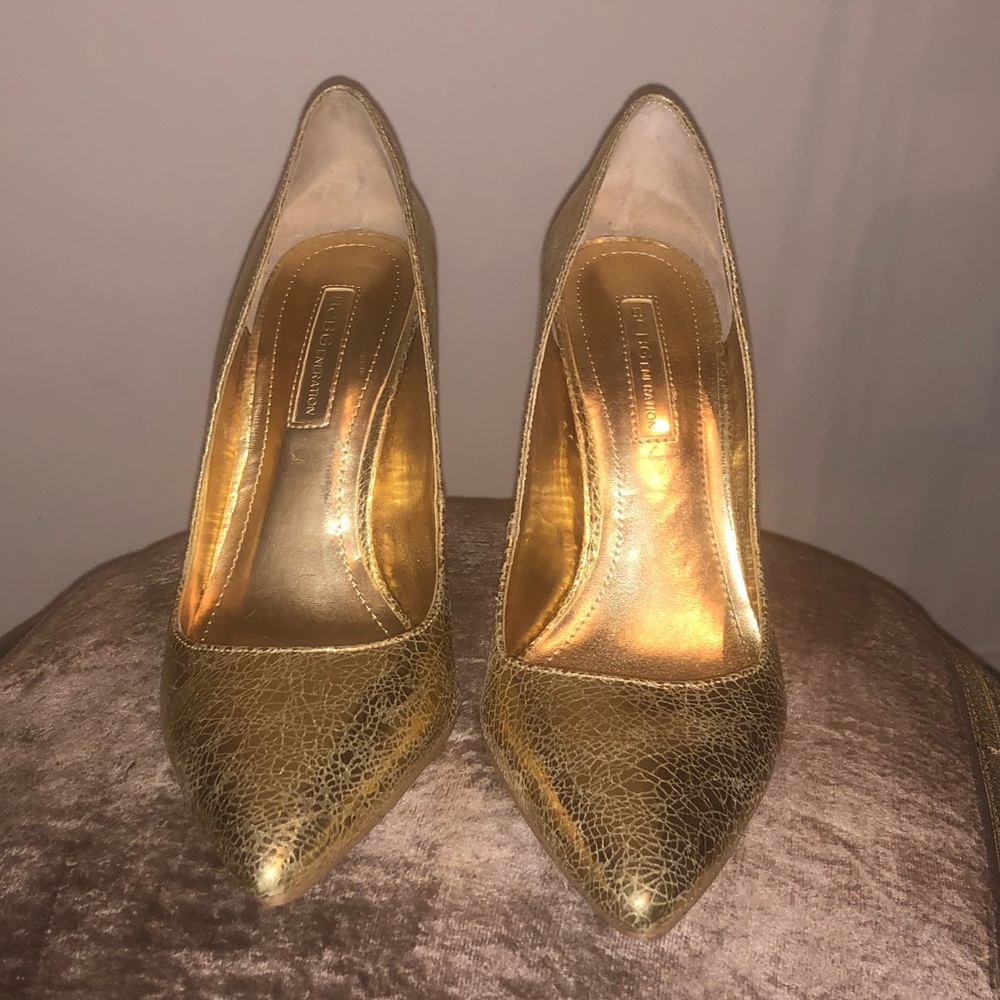 Bcbgeneration gold 4” heel